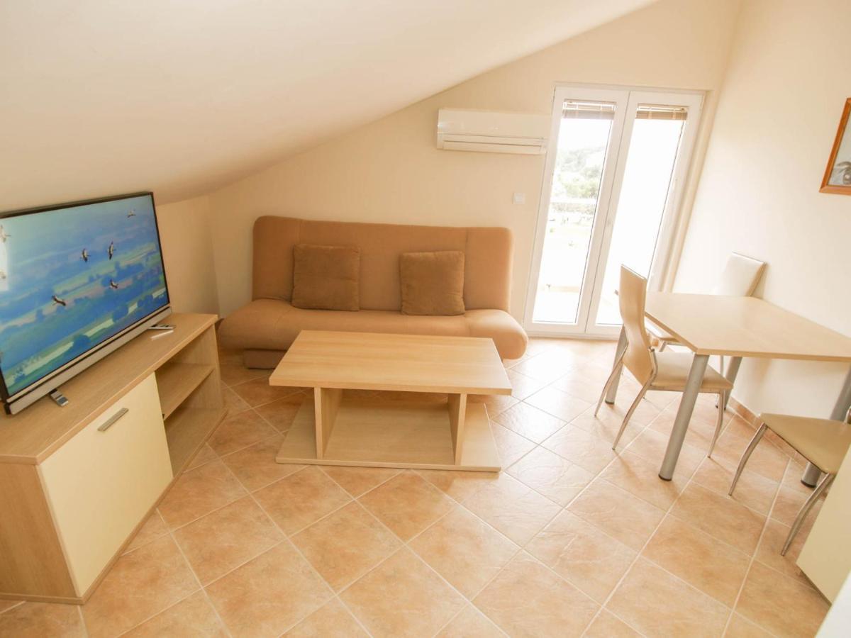 Apartments Villa Bondi Makarska Exterior photo